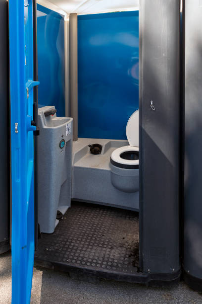 Best Portable bathroom rental  in Siler City, NC